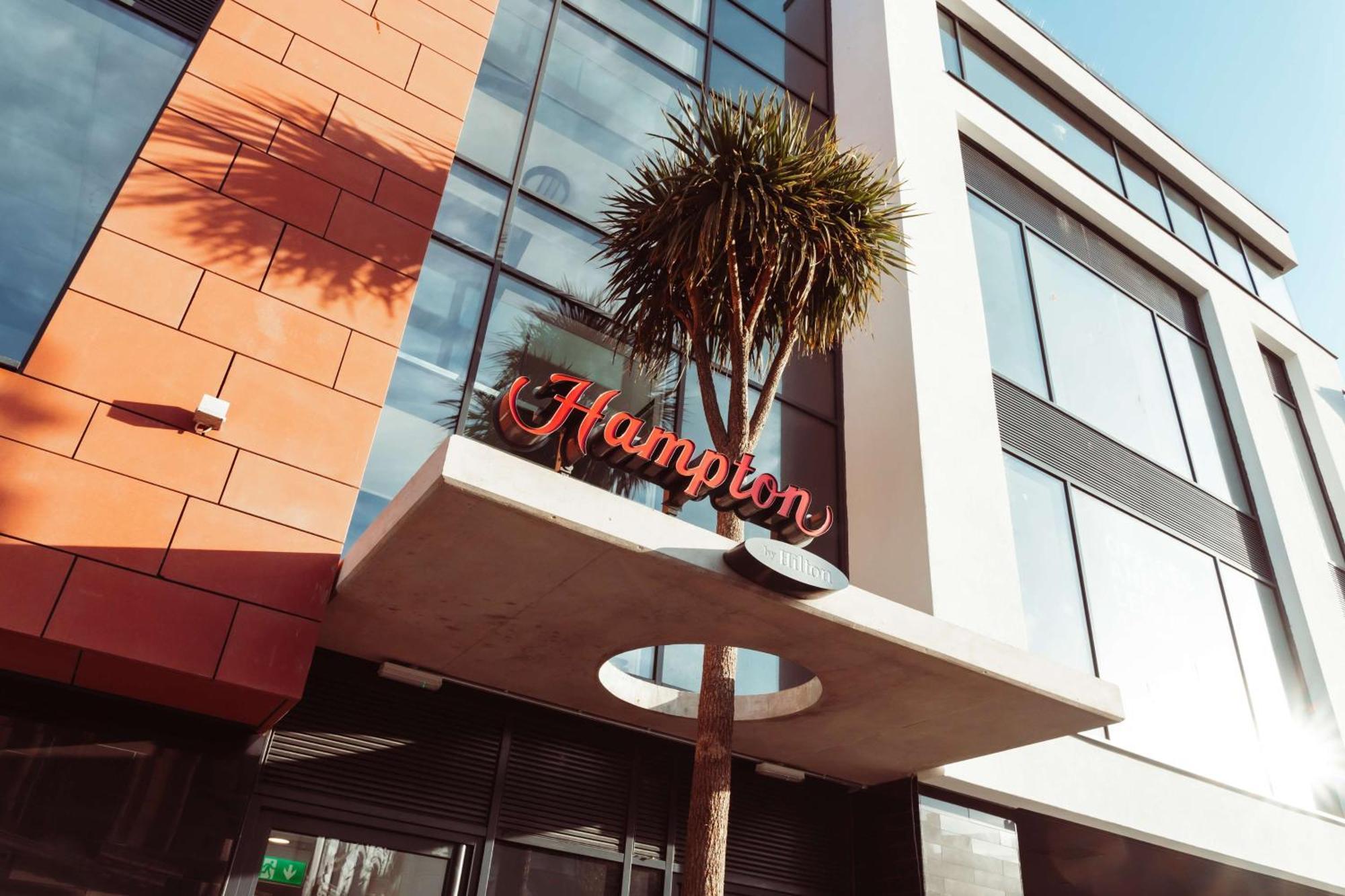 Hampton By Hilton Torquay Hotel Eksteriør billede
